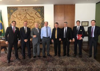 Sindifoz e Deputado Toninho Wandscheer unem forças para eliminar Taxa Consular entre Brasil e Paraguai