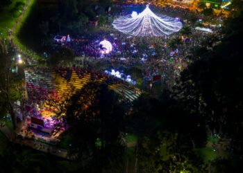 Ciudad del Este se enche de luzes para o Natal