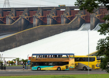 Movimento de turistas na Itaipu deve passar de 500 mil esse ano