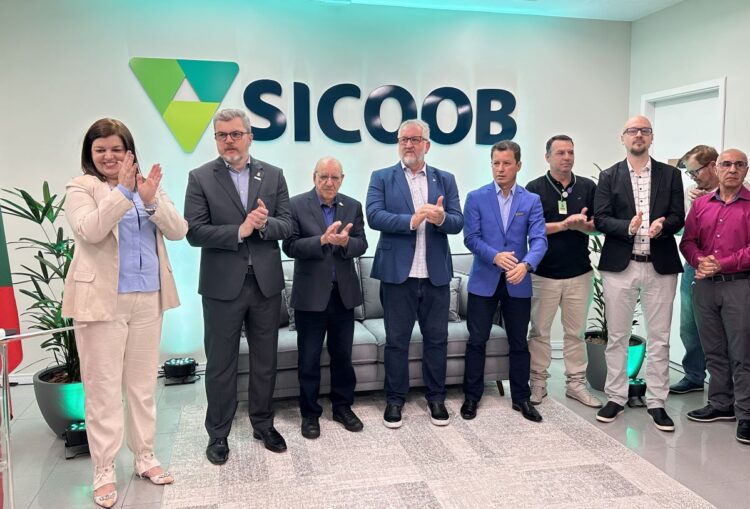 Sicoob abre nova agência, ampliando justiça financeira e desenvolvimento