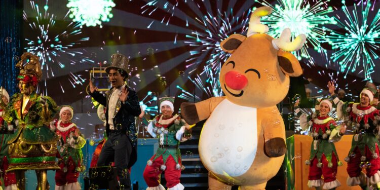 Companhia Despertar e Coral da Itaipu são as atrações do Natal Águas e Luzes, neste sábado