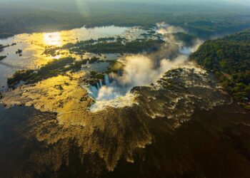 Parque Nacional do Iguaçu vai receber nessa quinta-feira, 1 milhão 800 mil visitantes