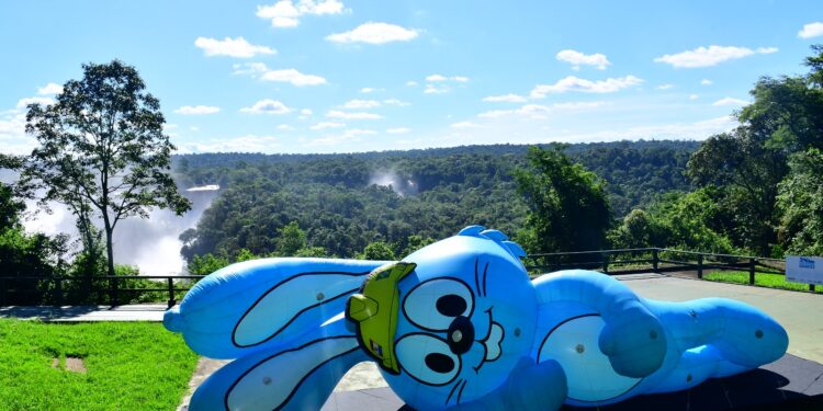 Depois da Itaipu, o Sansão, da Turma da Mônica, vai passar uma semana nas Cataratas
