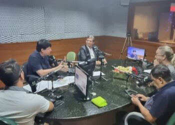 Política e romance são temas de conversa com Silva e Luna, no Contraponto, na Rádio Cultura