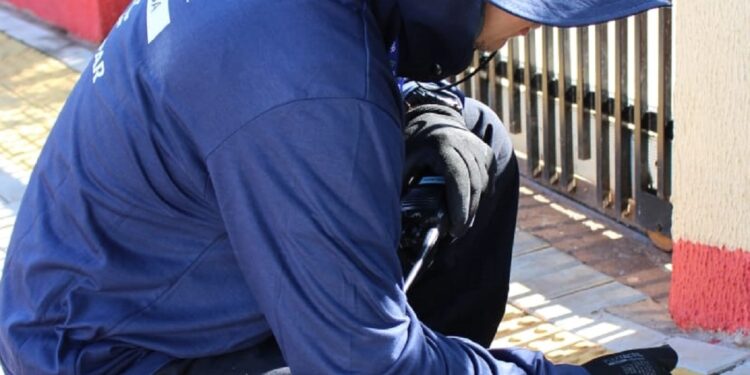 Ligações de esgoto são vistoriadas pela Sanepar