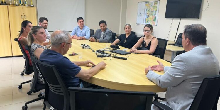 PF reúne setor do turismo para tratar de assuntos migratórios