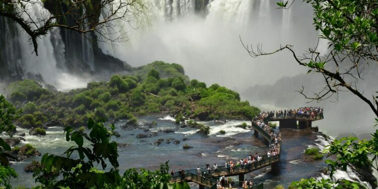Feriadão de carnaval vai ter programação especial no Parque Nacional do Iguaçu
