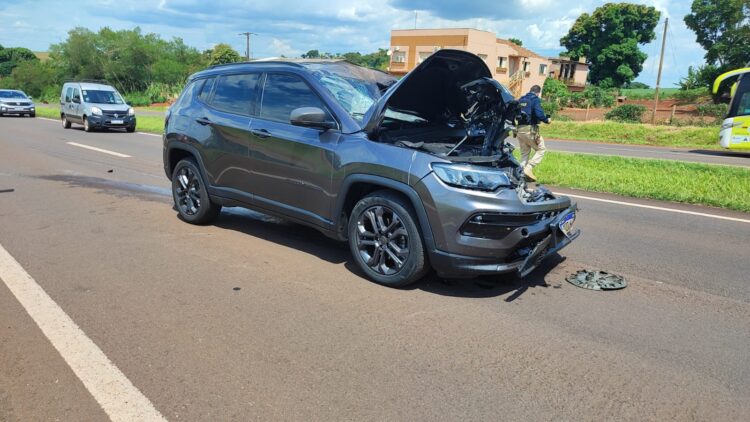 Uma pessoa morreu em grave acidente na BR 277, envolvendo três veículos