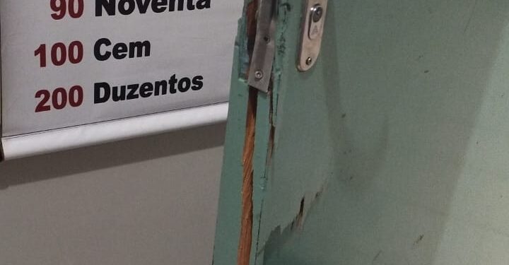 Escola municipal é arrombada durante a madrugada em Foz do Iguaçu