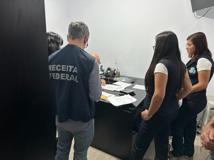 Forças de segurança desarticulam esquema de contrabando de baterias automotivas do Paraguai