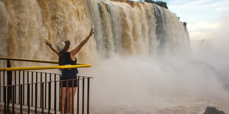 Parque Nacional do Iguaçu recebeu mais de 42 mil visitantes no Carnaval