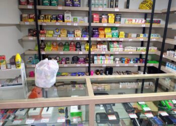 Dois comerciantes que vendiam produtos contrabandeados são presos em Foz