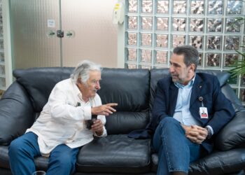 Pepe Mujica visita Itaipu e fala sobre desafios da integração regional