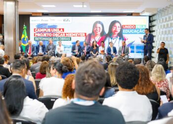 Evento em Brasília marca retomada das obras do campus da Unila