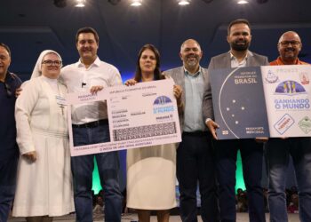 Projeto “Ganhando o Mundo” vai levar 200 diretores de escolas estaduais para treinamento no Chile