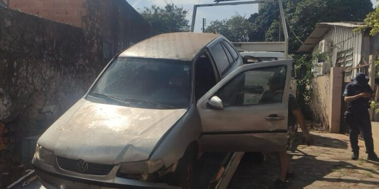 Alerta dengue: Foztrans começa recolher carros abandonados para evitar focos do mosquito transmissor da doença