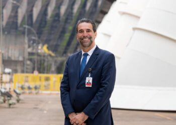 Há um ano na Itaipu, Enio Verri faz balanço do trabalho na usina