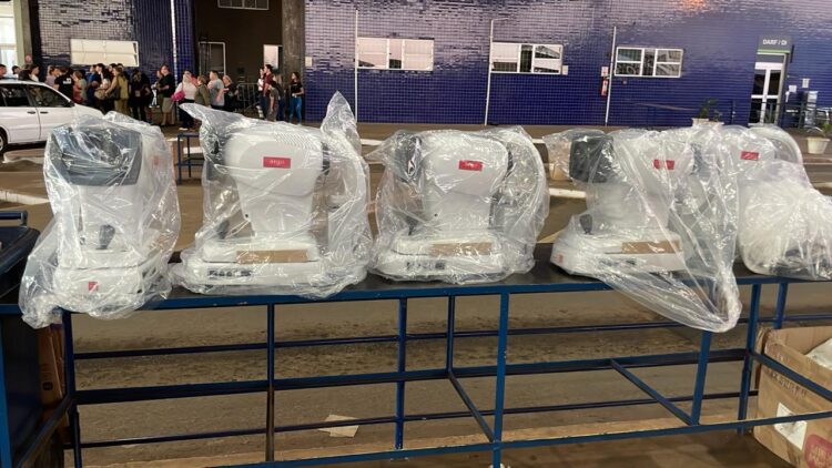 Receita Federal apreende R$150 mil em aparelhos usados para exames de visão