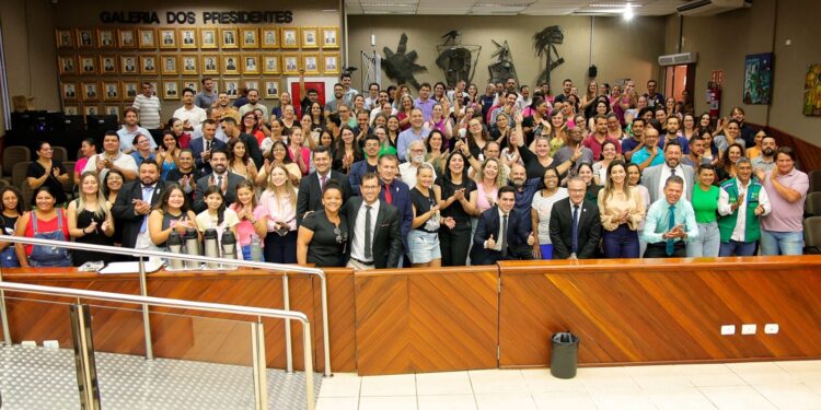 Aprovação de autarquia para administrar o Hospital Municipal é comemorada na câmara