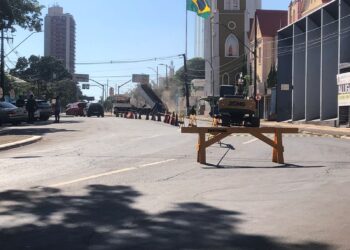 Atenção motoristas: trecho da Avenida Jorge Schimmelpfeng está interditado para obras