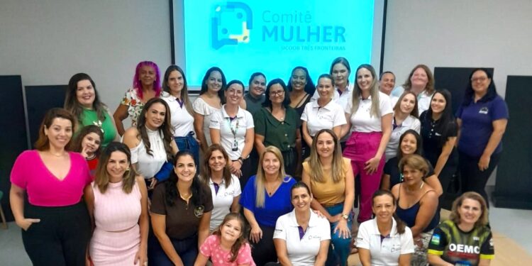 Sicoob Três Fronteiras lança Comitê Mulher, que amplia participação feminina nas decisões