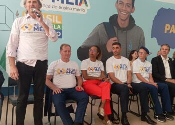 Viagens de Lula resultam em R$ 272,5 bilhões em investimentos ao país, aponta Zeca Dirceu