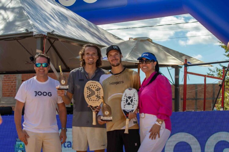 Atleta de Rolândia, Vitória Marchezini, conquista primeiro título internacional de Beach Tennis em Foz