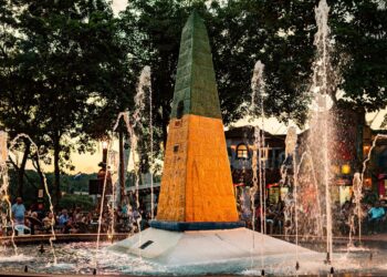 Marco das 3 Fronteiras fechou fevereiro com mais de 30 mil turistas de 78 países