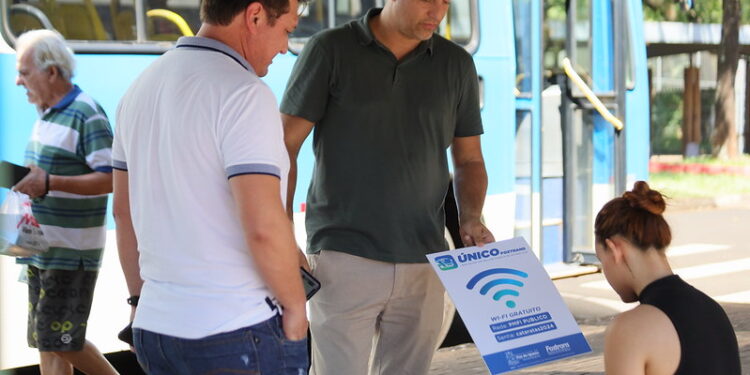 Usuários do Transporte Coletivo contam com wi-fi de graça no TTU