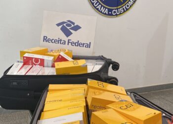 Moradora da Santa Terezinha de Itaipu abandona malas com R$ 100 mil em celulares no aeroporto de Foz