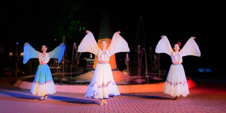 Homenagem à alma paraguaia faz parte do espetáculo de dança no Marco das 3 Fronteiras