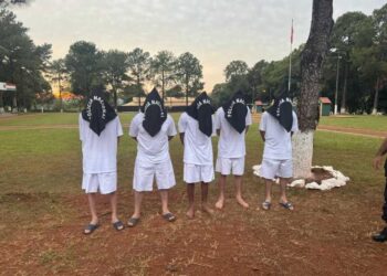 Paraguai expulsa 25 brasileiros ligados ao PCC presos no vizinho país