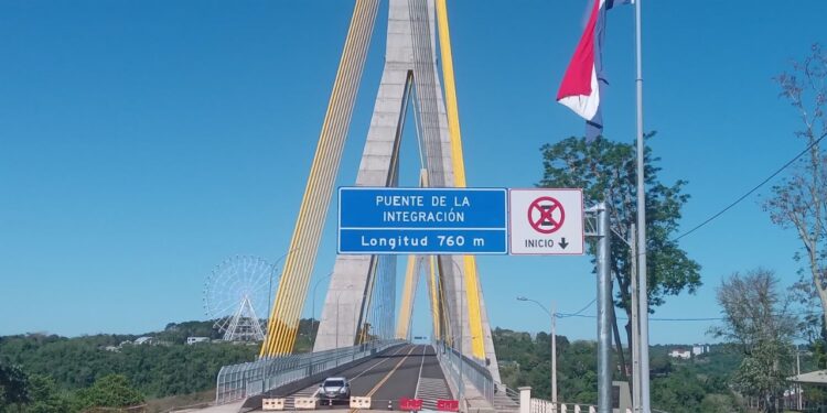 Conselho Trinacional lança movimento pela abertura da Ponte da Integração