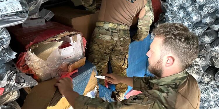 PRF apreende 10 mil celulares avaliados em R$ 8 milhões