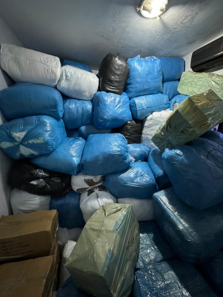 Depósito lotado de mercadorias contrabandeadas é fechado pela PF em Foz