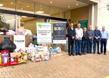 ACIFI e Sicoob enviam 5 toneladas de donativos para o Rio Grande do Sul