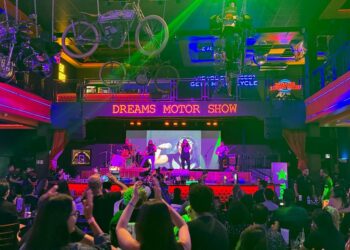 Dreams Park Show abre as comemorações de seus 10 anos no Festival das Cataratas