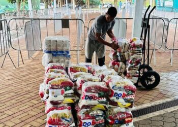 Parque Nacional do Iguaçu arrecada 2 toneladas de alimentos para o RS, durante ação com visitantes