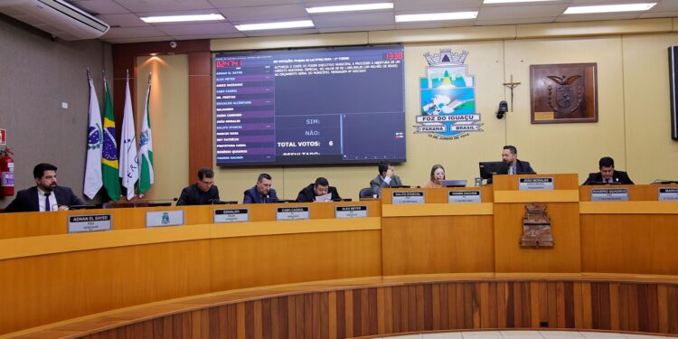 Vereadores de Foz aprovam projetos que viabilizam ajuda ao Rio Grande do Sul