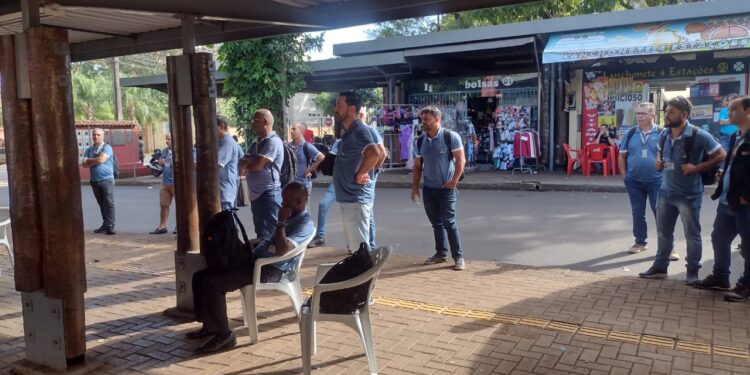 Após votação, motoristas do transporte coletivo rejeitam proposta apresentada pela empresa