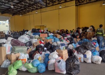 SOS Rio Grande: doações estão centralizadas na sede do Corpo de Bombeiros em Foz