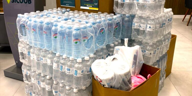 Sicoob Três Fronteiras mobiliza voluntários em ajuda ao Rio Grande do Sul