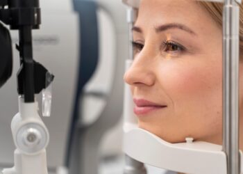 Maio Verde: campanha alerta para combate ao glaucoma, diagnóstico precoce pode evitar avanço e perda da visão