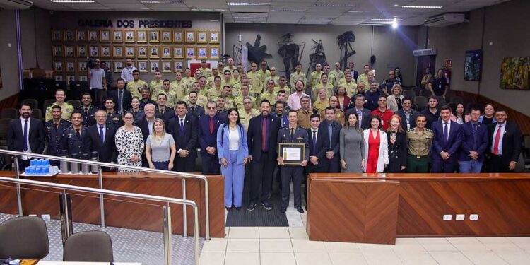 9° Grupamento de Bombeiros recebe Moção de Aplauso na Câmara de Foz do Iguaçu