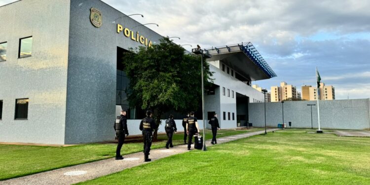 Investigação da PF aponta envolvimento de policial militar no contrabando de mercadorias
