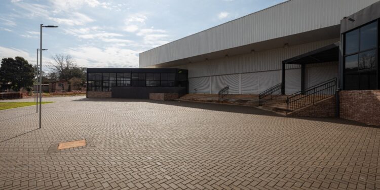 Mercado Público: entrega dos espaços aos primeiros lojistas será dia 24 de junho