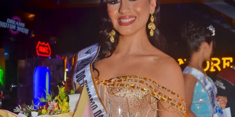 Rainha do Turismo Trinacional é escolhida no Dreams Motor Show em Foz