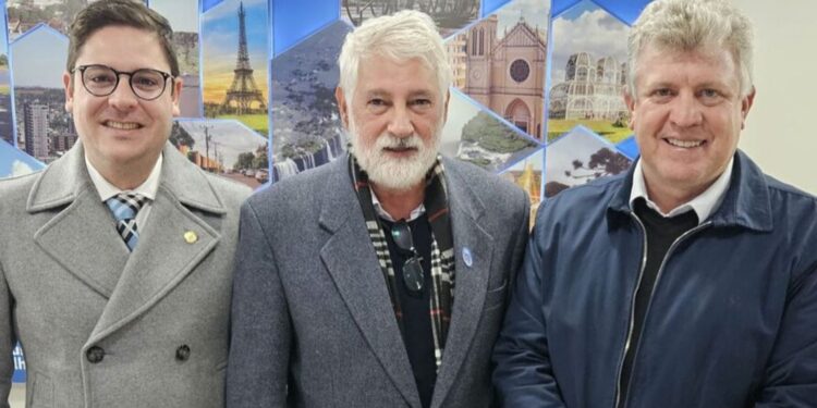 Deputado Estadual Matheus Vermelho apoia ações da AMP