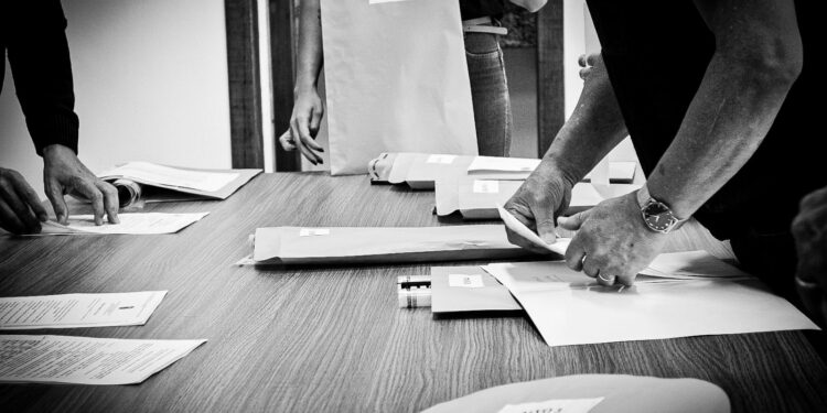 Após denúncias, polícia apreende documentos sobre a venda irregular de loteamento