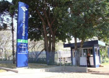 Receita Federal volta a oferecer serviços presenciais com agendamento prévio